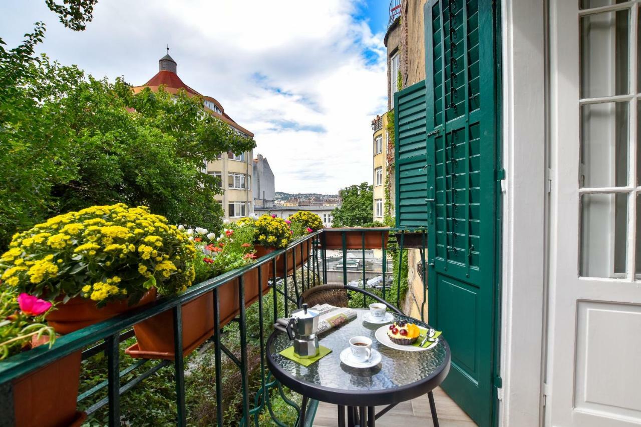 Christine Apartment Close To The Buda Castle Budapest Exterior photo